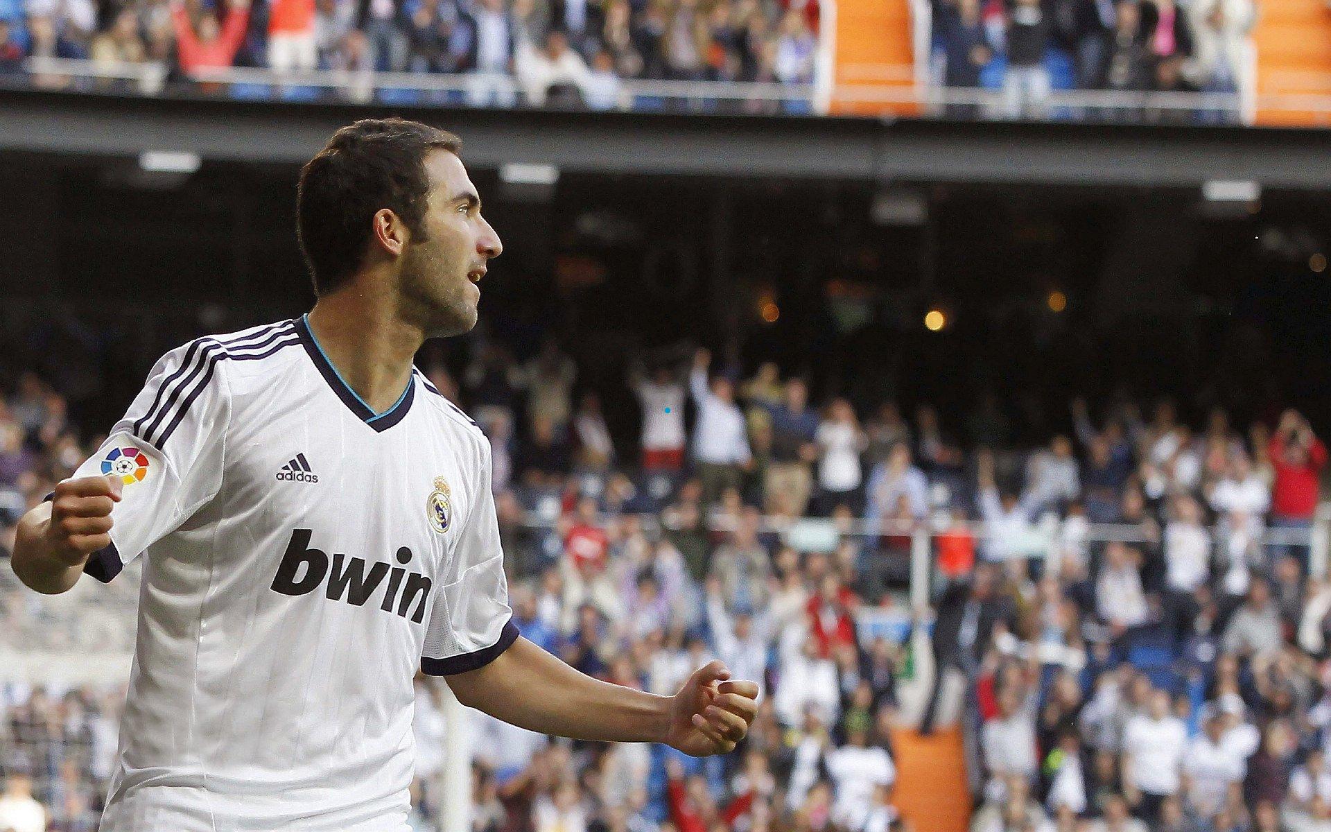 明格萨续约塞尔塔在即，巴塞罗那保留50%二次转会分成，未来布局浮出水面