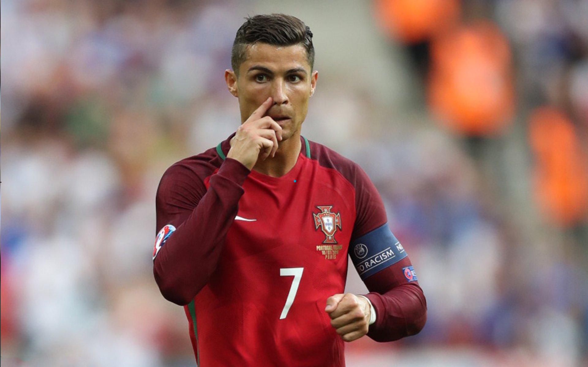 王大雷现身高中联赛总决赛，校园足球是未来，参与其中倍感荣幸